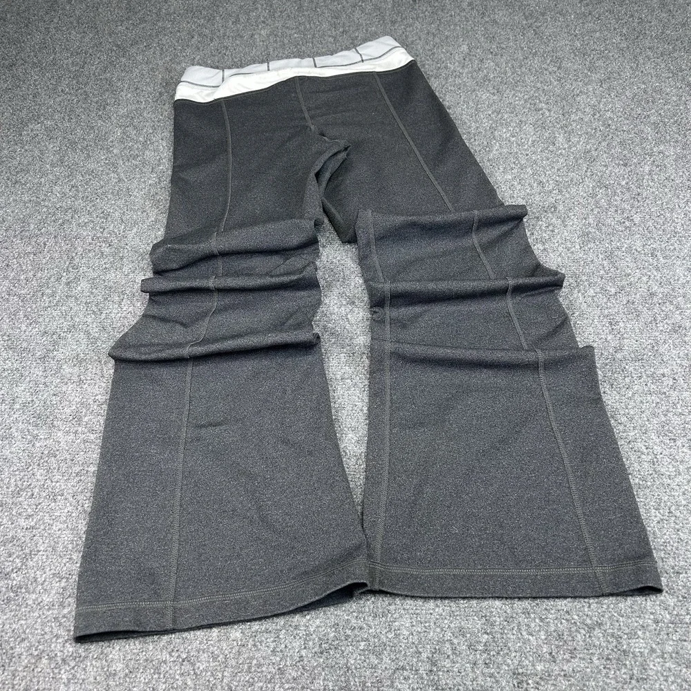 North Face Charcoal Grey Flare Yoga Pants Women's Small - Picture 2 of 11